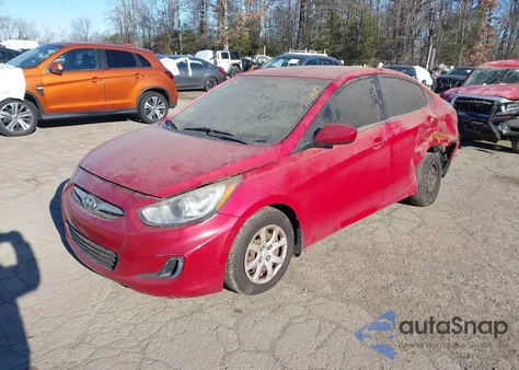 2013 Hyundai Accent Gls z USA, uszkodzony, nr VIN KMHCT4AE5DU305509